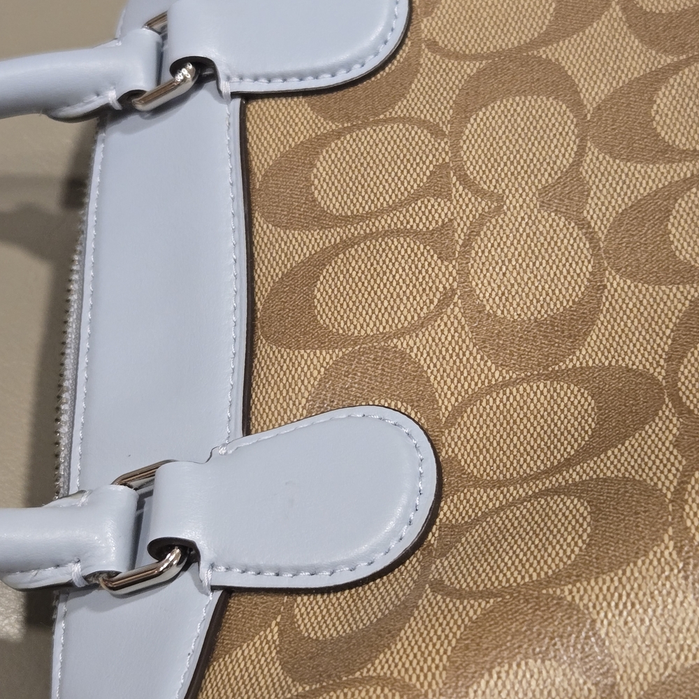 Coach Tan and Light Blue Signature Handbag - Picture 7 of 15
